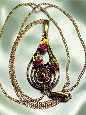 ANTIQUE -10K Gold -Art Nouveau -Ruby Necklace -17" -Flower Leaf Necklace -3.1g
